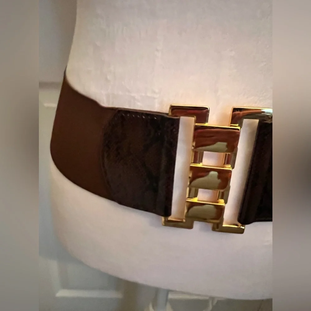 Belt - Picture 2 of 3